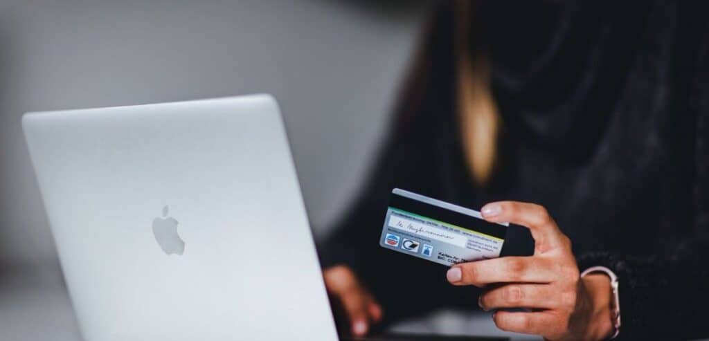 How to choose the right payment processor 